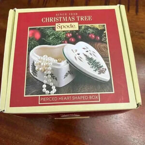 Christmas Tree Spode Pierced Heart Shaped Box